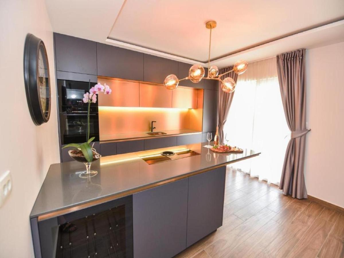 Calypso Royal Apartment Zadar Eksteriør billede